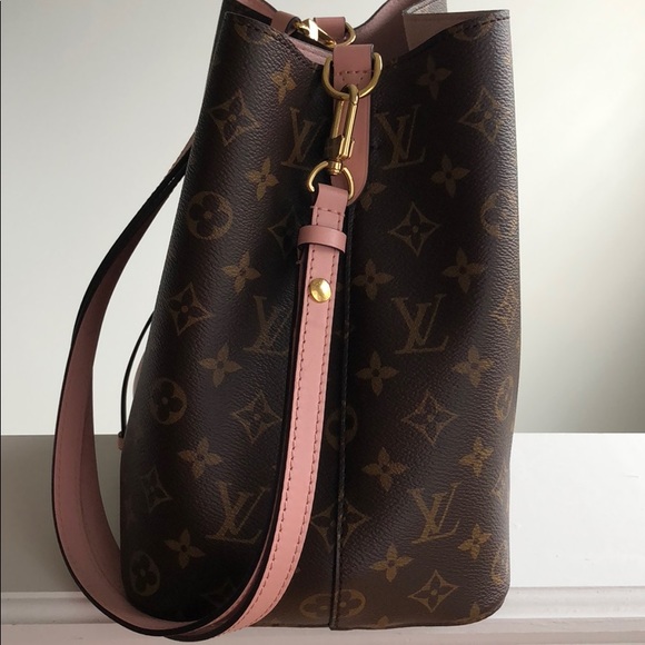 {Louis Vuitton} Neonoe Rose Poudre - Picture 2 of 5